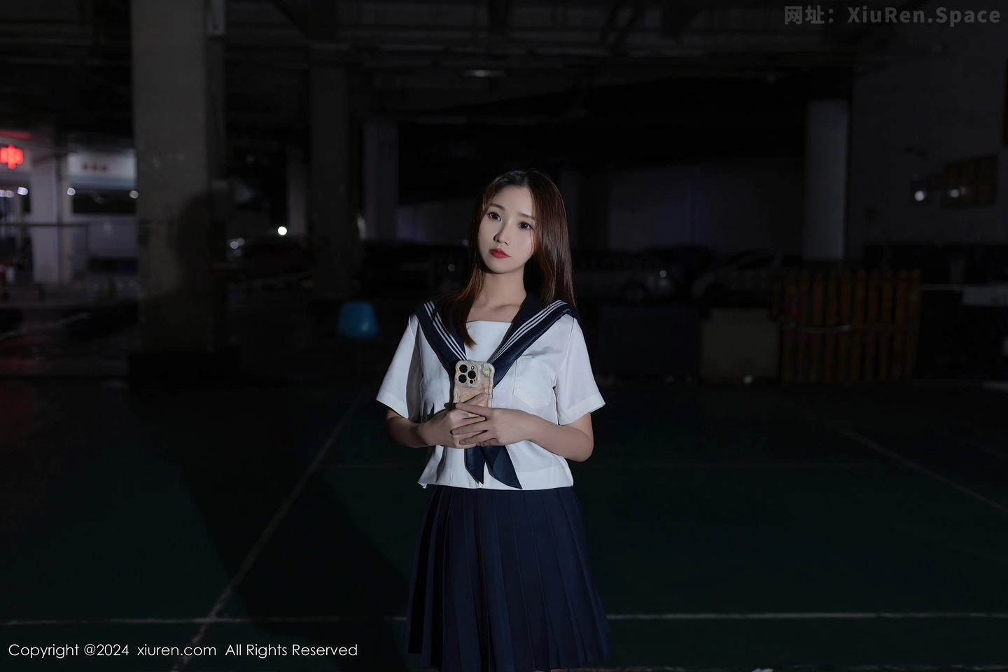 图片[2]-[XiuRen秀人网]VOL.8443 模特杏子Yada天台捆绑主题性感白色制服秀曼妙身姿迷人写真78P-秀人网官方网站